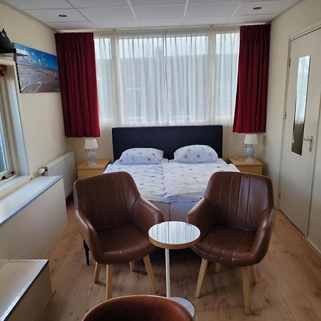 Pension Canberra Bergen aan Zee Εξωτερικό φωτογραφία